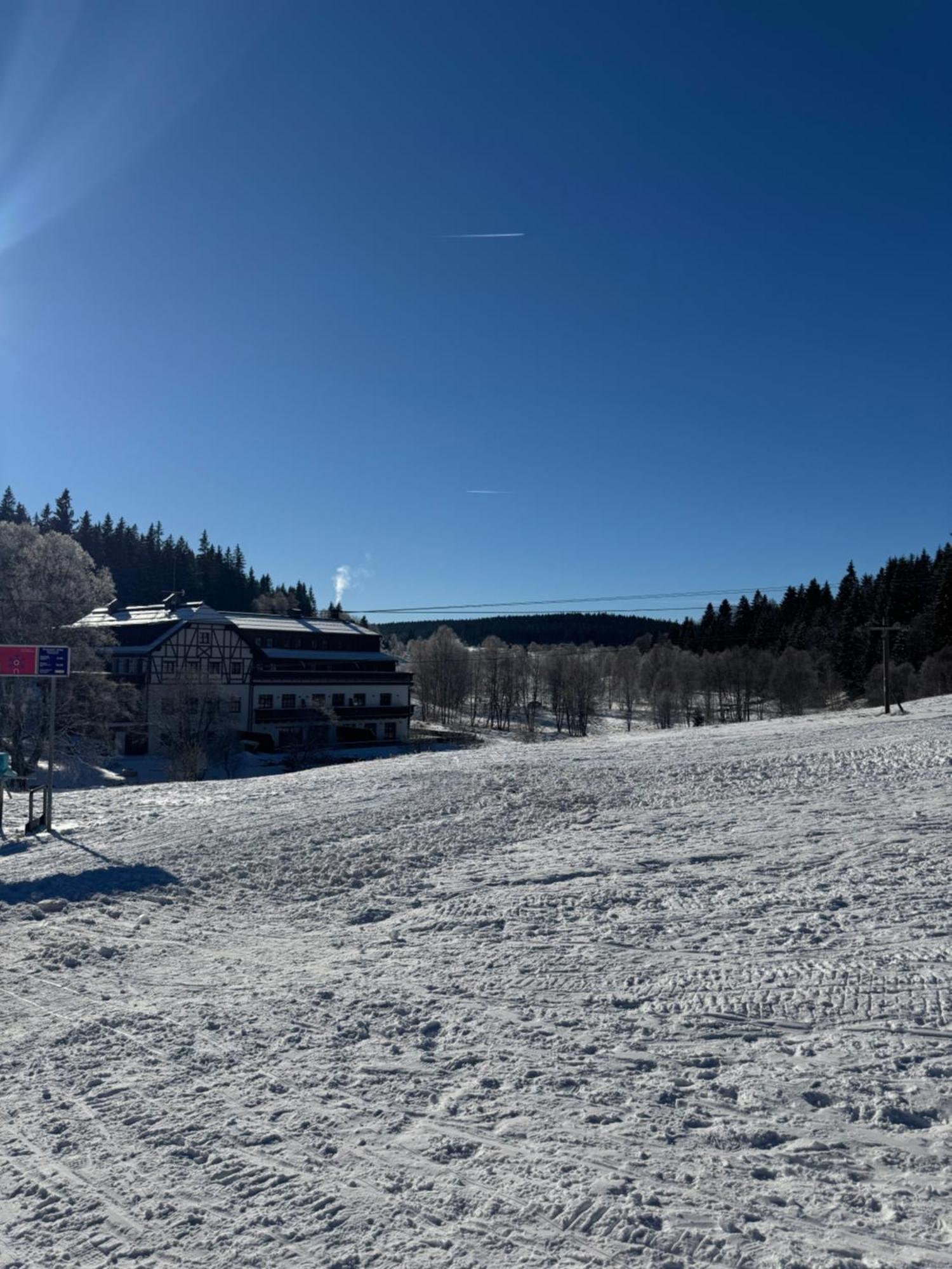 Strunzova Pila 308 *
